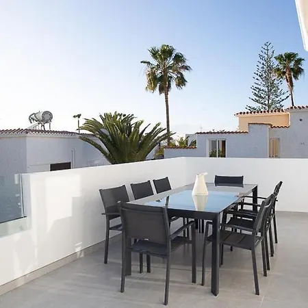Apartment Urbania Costa Adeje (Tenerife)