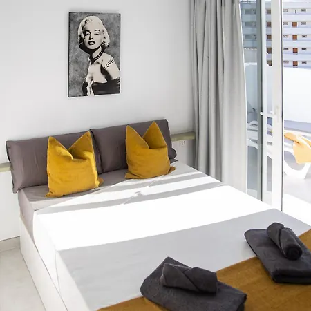 Urbania Costa Adeje (Tenerife)