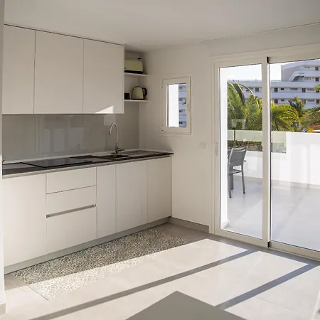 Urbania Appartement *