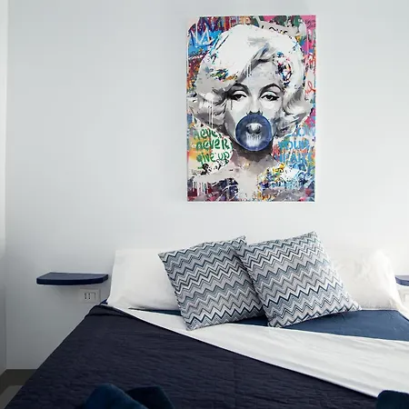 Urbania Appartement *