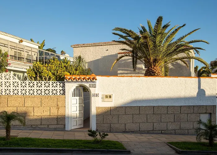 Urbania Costa Adeje (Tenerife)