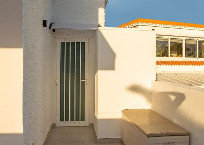 Urbania Apartment Costa Adeje (Tenerife)